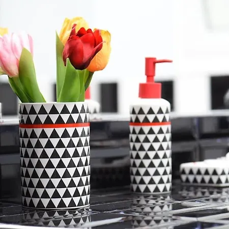 Apartment Mets Homm Extravagance